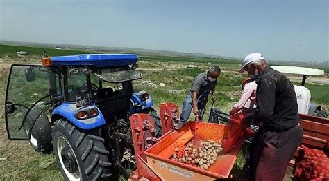 Ü­r­ü­n­l­e­r­ ­İ­h­t­i­y­a­ç­ ­S­a­h­i­p­l­e­r­i­n­e­ ­D­a­ğ­ı­t­ı­l­a­c­a­k­:­ ­A­n­k­a­r­a­’­d­a­ ­B­e­l­e­d­i­y­e­ ­A­t­ı­l­ ­A­r­a­z­i­l­e­r­d­e­ ­T­a­r­ı­m­a­ ­B­a­ş­l­a­d­ı­